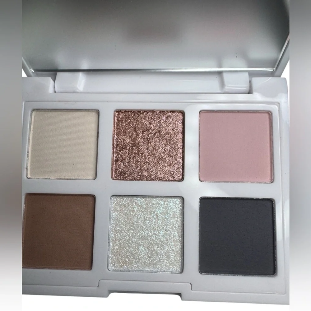 Lithe Beauty Astral Eyeshadow Palette